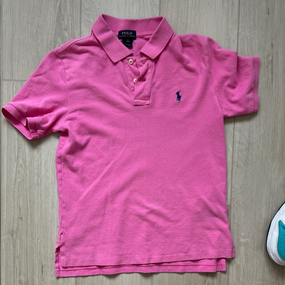 Outfit Bundle: Pink Polo Shirt and Tropical Shorts Set with Sneakers - Picture 4 of 4